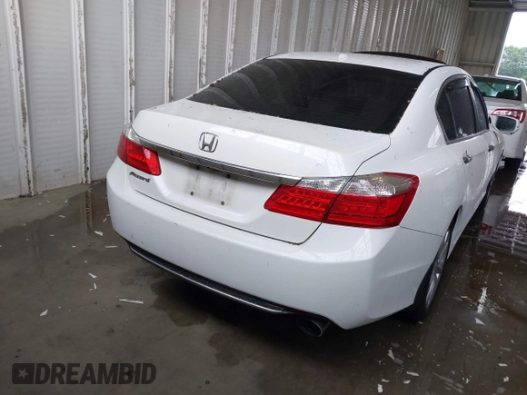 2015 Honda Accord EX-L with VIN 1HGCR2F87FA177483, listed as a IAAI auction lot 42230041 with 161,925 mi miles and . Bid and sale history available at DreamBid. Image 16.