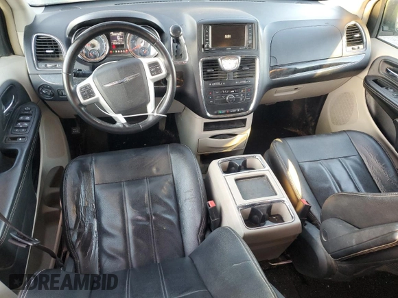 2015 Chrysler Town & Country Touring with VIN 2C4RC1BG2FR715021, listed as a Copart auction lot 49597895 with 250,451 mi miles and Salvage Title. Bid and sale history available at carsss.com. Image 8.