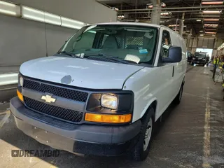 2012 Chevrolet Express Cargo z VIN 1GCSGAFX9C1137368, wystawiony jako IAAI lot #42619588 z przebiegiem 226 230 mil mil oraz . Historia ofert i sprzedaży dostępna na DreamBid. Obrazek 23.