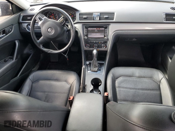 2015 Volkswagen Passat 1.8T Limited Edition with VIN 1VWAT7A3XFC119580, listed as a Copart auction lot 50007755 with 96,495 mi miles and Salvage Title. Bid and sale history available at carsss.com. Image 8.