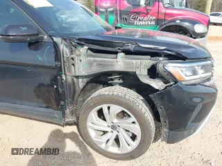 2021 Volkswagen Atlas 3.6L V6 SE w/Technology with VIN 1V2HR2CA9MC578058, listed as a IAAI auction lot 41784456 with 90,920 mi miles. Bid and sale history available at carsss.com. Image 6.