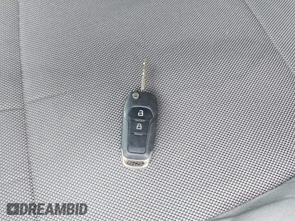 2016 Ford F-150 XL с VIN 1FTEX1CF0GKE75914, выставлен на аукционе IAAI как лот 42030836 с пробегом 157 118 миль миль и . История ставок и продаж доступна на DreamBid. Изображение 11.