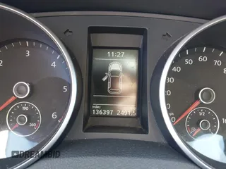 2011 Volkswagen Jetta TDI with VIN 3VWPL7AJ8BM706393, listed as a IAAI auction lot 42011036 with 136,397 mi miles and . Bid and sale history available at DreamBid. Image 7.