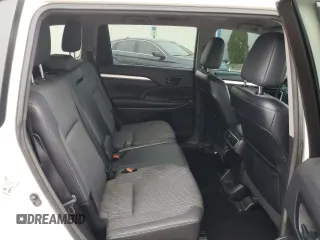 2016 Toyota Highlander LE z VIN 5TDBKRFH1GS277655, wystawiony jako Copart lot #51135055 z przebiegiem 147 261 mil mil oraz Nie do naprawy • Non repairable. Historia ofert i sprzedaży dostępna na DreamBid. Obrazek 11.