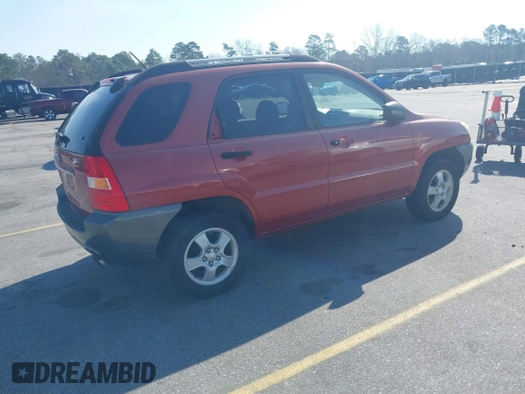 2007 Kia Sportage LX with VIN KNDJF724977426704, listed as a IAAI auction lot 41769772 with 288,082 mi miles and . Bid and sale history available at carsss.com. Image 4.