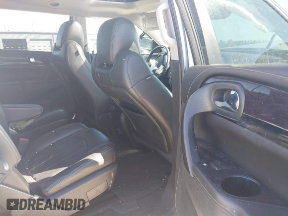 2016 Buick Enclave Leather with VIN 5GAKVBKD5GJ348498, listed as a IAAI auction lot 40493140 with 114,316 mi miles. Bid and sale history available at carsss.com. Image 8.