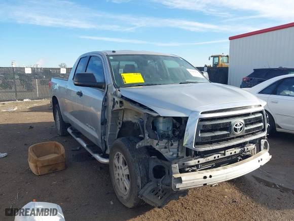 2012 Toyota Tundra 2WD Truck with VIN 5TFRM5F14CX037380, listed as a IAAI auction lot 41683381 with 218,413 mi miles. Bid and sale history available at carsss.com. Image 1.