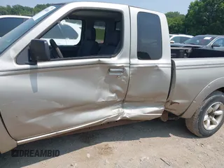 2001 Nissan Frontier XE z VIN 1N6DD26S41C353882, wystawiony jako IAAI lot #42440000 z przebiegiem 192 796 mil mil oraz . Historia ofert i sprzedaży dostępna na DreamBid. Obrazek 6.