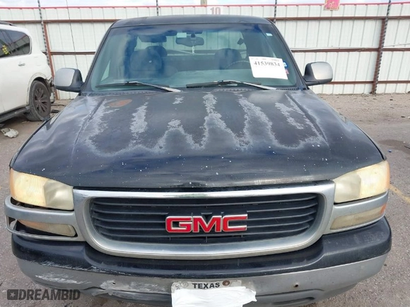 2000 GMC New Sierra 1500 SLE with VIN 2GTEC19T7Y1184109, listed as a IAAI auction lot 41539834 with NaN miles. Bid and sale history available at carsss.com. Image 12.
