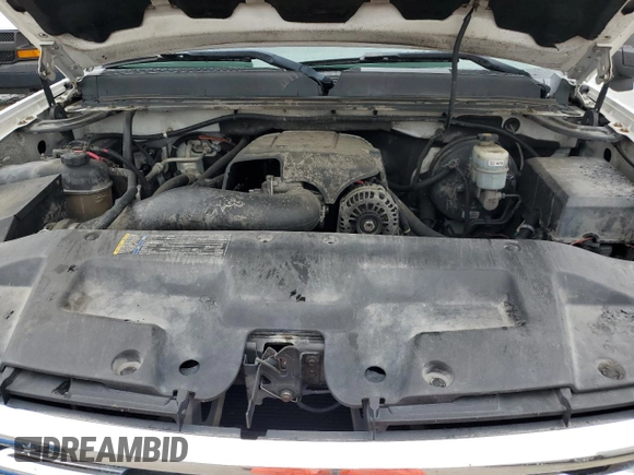 2010 GMC Sierra 1500 SLE z VIN 3GTRKVE33AG293696, wystawiony jako Copart lot #58993025 z przebiegiem 211 496 mil mil oraz Szkoda całkowita • Salvage title. Historia ofert i sprzedaży dostępna na DreamBid. Obrazek 11.