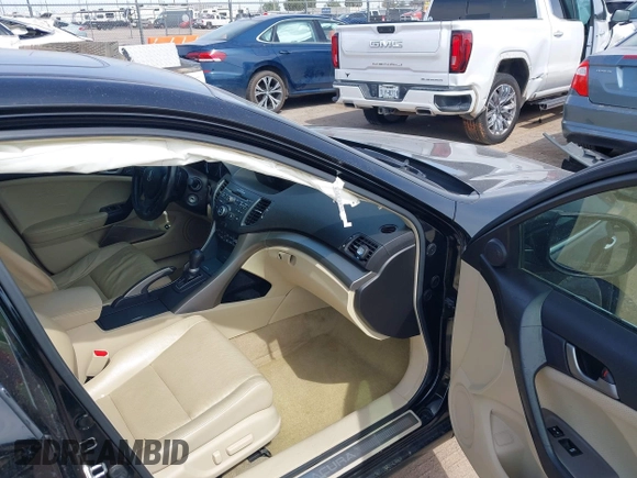 2010 Acura TSX with VIN JH4CU2F68AC036090, listed as a IAAI auction lot 42358511 with 222,440 mi miles and . Bid and sale history available at DreamBid. Image 5.