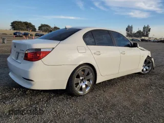 2004 BMW 5 Series 530i with VIN WBANA73534B810376, listed as a Copart auction lot 86913284 with 182,764 mi miles and Salvage Title. Bid and sale history available at DreamBid. Image 3.