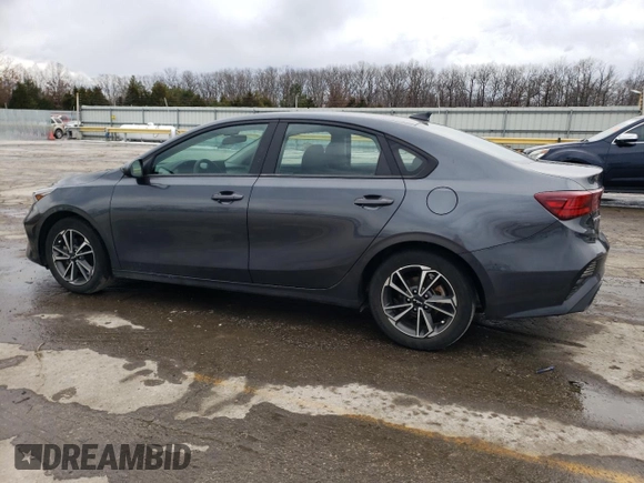 2022 Kia Forte LXS with VIN 3KPF24AD3NE456120, listed as a Copart auction lot 89173335 with 33,753 mi miles and Salvage Title. Bid and sale history available at carsss.com. Image 2.