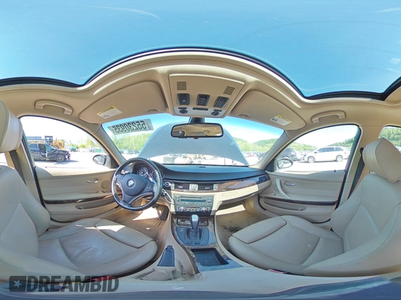 2008 BMW 3 Series 335i z VIN WBAVB775X8NM05305, wystawiony jako Copart lot #55230935 z przebiegiem 128 906 mil mil oraz Szkoda całkowita • Salvage title. Historia ofert i sprzedaży dostępna na DreamBid. Obrazek 14.