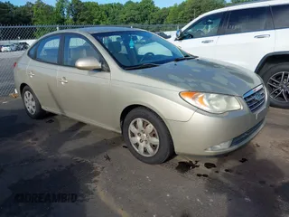 2007 Hyundai Elantra GLS z VIN KMHDU46D37U251052, wystawiony jako IAAI lot #42530919 z przebiegiem 171 628 mil mil oraz . Historia ofert i sprzedaży dostępna na DreamBid. Obrazek 1.