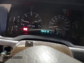 2000 Jeep Cherokee с VIN 1J4FF48S2YL236238, выставлен на аукционе IAAI как лот 41640537 с пробегом 186 012 миль миль и . История ставок и продаж доступна на DreamBid. Изображение 7.