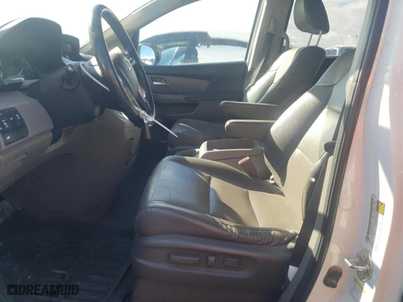 2014 Honda Odyssey EX-L with VIN 5FNRL5H60EB092613, listed as a Copart auction lot 48993705 with 160,421 mi miles and Clean Title. Bid and sale history available at carsss.com. Image 7.