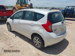 2015 Nissan Note S z VIN 3N1CE2CPXFL419619, wystawiony jako IAAI lot #42345933 z przebiegiem 99 289 mil mil oraz . Historia ofert i sprzedaży dostępna na DreamBid. Obrazek 3.