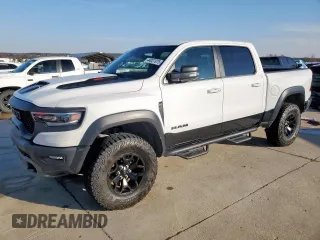2022 Ram 1500 TRX with VIN 1C6SRFU92NN364402, listed as a Copart auction lot 44027975 with 0 mi miles and Clean Title. Bid and sale history available at carsss.com. Image 1.