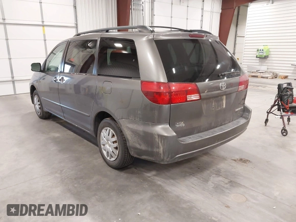 2005 Toyota Sienna CE with VIN 5TDZA23C15S290369, listed as a IAAI auction lot 42143101 with 248,825 mi miles. Bid and sale history available at carsss.com. Image 3.