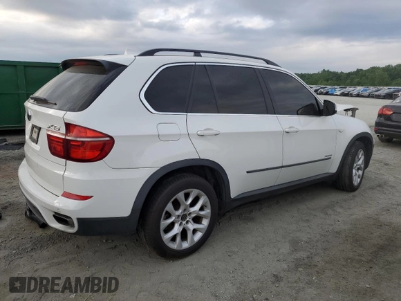 2012 BMW X5 50i with VIN 5UXZV8C57CL425425, listed as a Copart auction lot 55846475 with 70,960 mi miles and Salvage title. Bid and sale history available at DreamBid. Image 3.