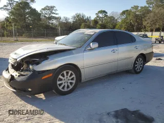 2003 Lexus ES 300 with VIN JTHBF30G030098309, listed as a Copart auction lot 44358635 with 284,183 mi miles and Salvage Title. Bid and sale history available at carsss.com. Image 1.