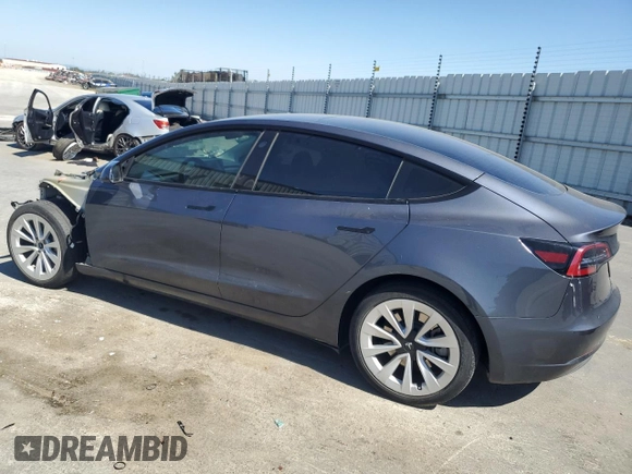 2023 Tesla Model 3 с VIN 5YJ3E1EA8PF512512, выставлен на аукционе Copart как лот 56300065 с пробегом 33 503 миль миль и Списание • Salvage title. История ставок и продаж доступна на DreamBid. Изображение 2.