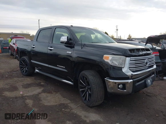 2017 Toyota Tundra 4WD Limited with VIN 5TFHW5F13HX653553, listed as a IAAI auction lot 41898133 with 140,981 mi miles. Bid and sale history available at carsss.com. Image 1.