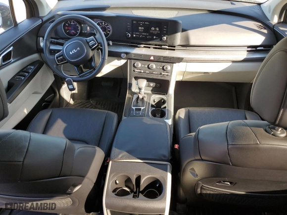 2024 Kia Carnival LX with VIN KNDNB4H34R6444160, listed as a Copart auction lot 43718485 with 12,153 mi miles and Salvage Title. Bid and sale history available at carsss.com. Image 8.