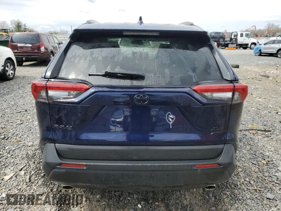 2019 Toyota RAV4 XLE with VIN 2T3P1RFV2KC053799, listed as a Copart auction lot 52495645 with 36,011 mi miles and Salvage Title. Bid and sale history available at carsss.com. Image 6.