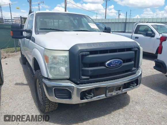 2015 Ford F-250 XLT with VIN 1FT7X2B63FEB54334, listed as a IAAI auction lot 42570798 with 288,832 mi miles and . Bid and sale history available at DreamBid. Image 1.