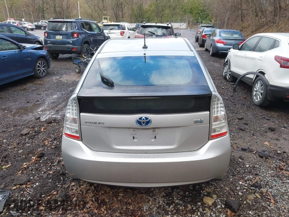 2010 Toyota Prius II with VIN JTDKN3DU3A0122443, listed as a IAAI auction lot 42030295 with 241,889 mi miles. Bid and sale history available at carsss.com. Image 17.