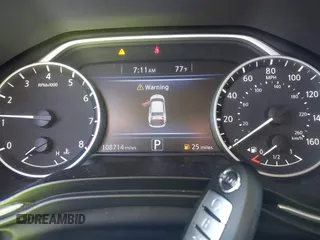 2018 Nissan Maxima SL with VIN 1N4AA6AP6JC385831, listed as a IAAI auction lot 41947837 with 108,714 mi miles and . Bid and sale history available at DreamBid. Image 7.
