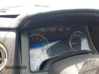 2011 Ford F-150 XL с VIN 1FTFW1EF5BKD65034, выставлен на аукционе IAAI как лот 42331012 с пробегом Не указан миль и . История ставок и продаж доступна на DreamBid. Изображение 7.
