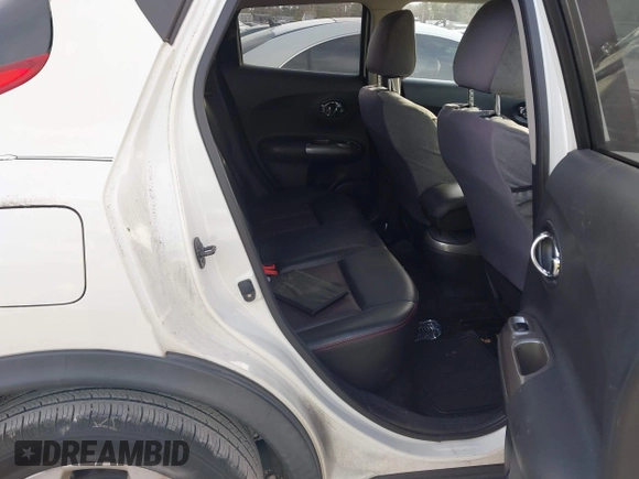2013 Nissan Juke S with VIN JN8AF5MR9DT211215, listed as a IAAI auction lot 41718936 with 109,026 mi miles. Bid and sale history available at carsss.com. Image 8.