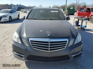 2013 Mercedes-Benz E-Class E 350 Luxury with VIN WDDHF5KB8DA742780, listed as a Copart auction lot 48952585 with 253,700 mi miles and Clean Title. Bid and sale history available at carsss.com. Image 5.