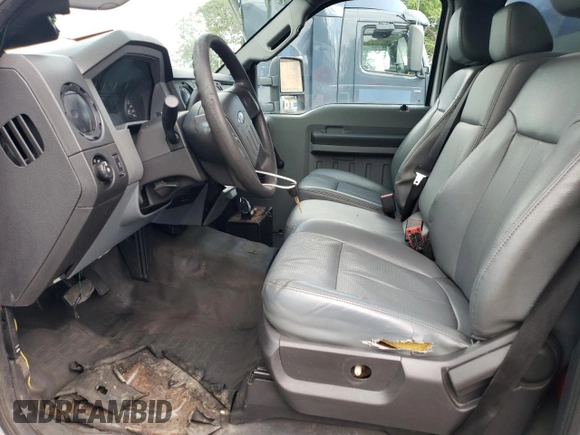 2014 Ford F-550 XL с VIN 1FDUF5GY4EEA61611, выставлен на аукционе Copart как лот 73705444 с пробегом 105 616 миль миль и Чистый • Clean title. История ставок и продаж доступна на DreamBid. Изображение 7.