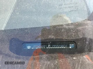2018 Toyota Prius Two z VIN JTDKARFU3J3550801, wystawiony jako Copart lot #57625935 z przebiegiem 48 502 mil mil oraz Szkoda całkowita • Salvage title. Historia ofert i sprzedaży dostępna na DreamBid. Obrazek 13.