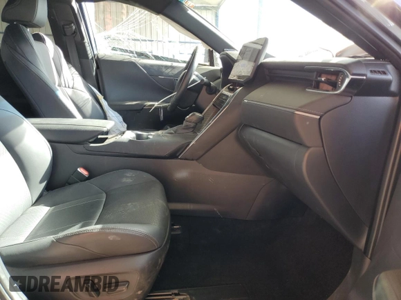 2023 Toyota Venza LE with VIN JTEAAAAH8PJ134279, listed as a Copart auction lot 50404274 with 21,302 mi miles and Clean Title. Bid and sale history available at carsss.com. Image 7.