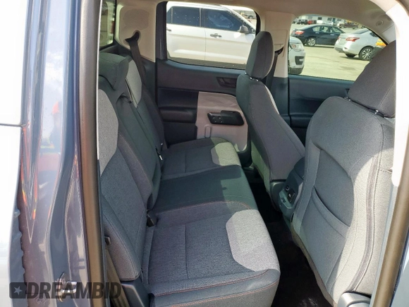 2024 Ford Maverick XLT z VIN 3FTTW8H35RRB61742, wystawiony jako Copart lot #45191255 z przebiegiem Nie podano mil oraz Czysty tytuł • Clean title. Historia ofert i sprzedaży dostępna na DreamBid. Obrazek 10.