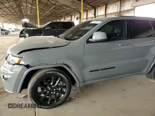 2020 Jeep Grand Cherokee Altitude z VIN 1C4RJEAGXLC405024, wystawiony jako Copart lot #58536155 z przebiegiem 67 441 mil mil oraz Szkoda całkowita • Salvage title. Historia ofert i sprzedaży dostępna na DreamBid. Obrazek 14.