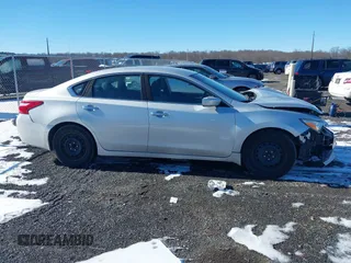 2017 Nissan Altima SV with VIN 1N4AL3AP1HC483782, listed as a IAAI auction lot 41420673 with 96,524 mi miles and . Bid and sale history available at carsss.com. Image 13.