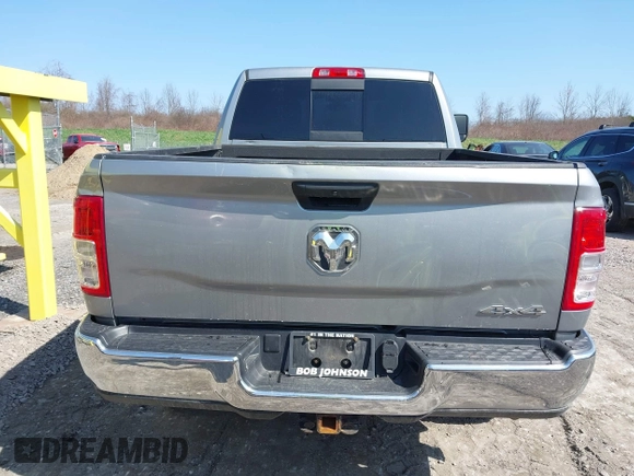 2022 Ram 2500 Tradesman with VIN 3C6UR5CL8NG280660, listed as a IAAI auction lot 42077678 with 84,009 mi miles and . Bid and sale history available at DreamBid. Image 16.