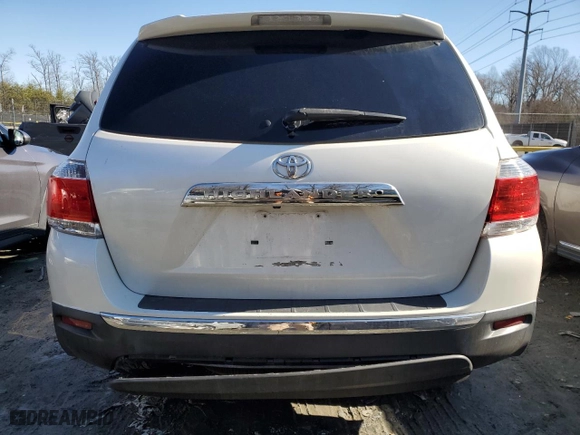 2013 Toyota Highlander with VIN 5TDZA3EH5DS045152, listed as a Copart auction lot 45667925 with 160,058 mi miles and Salvage Title. Bid and sale history available at carsss.com. Image 6.