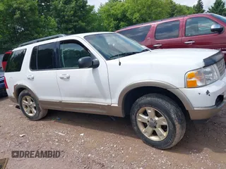2003 Ford Explorer Eddie Bauer z VIN 1FMDU74K83UC53876, wystawiony jako IAAI lot #42502303 z przebiegiem 270 816 mil mil oraz . Historia ofert i sprzedaży dostępna na DreamBid. Obrazek 13.