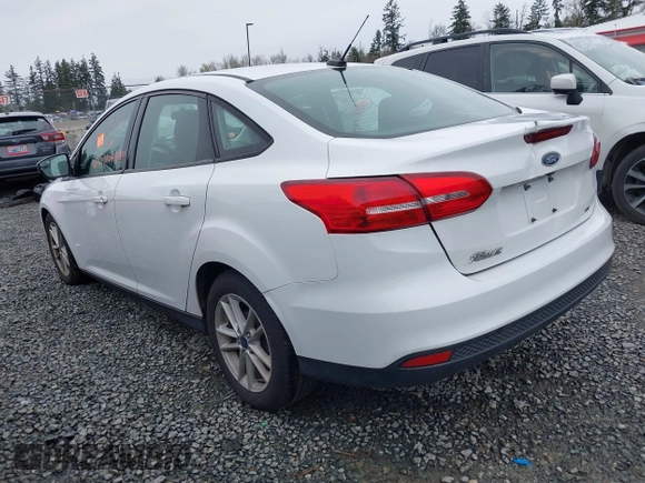 2018 Ford Focus SE with VIN 1FADP3F28JL288105, listed as a IAAI auction lot 41884469 with 1 mi miles. Bid and sale history available at carsss.com. Image 3.