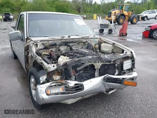 1996 Nissan Trucks 2WD XE with VIN 1N6SD16S1TC341046, listed as a IAAI auction lot 41915295 with 159,999 mi miles. Bid and sale history available at carsss.com. Image 6.