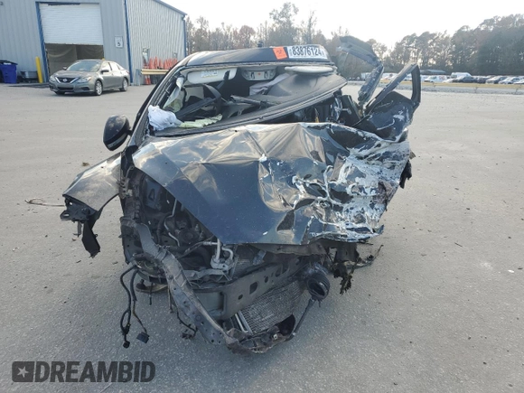 2017 Ford Focus Titanium z VIN 1FADP3N23HL291408, wystawiony jako Copart lot #83876124 z przebiegiem Nie podano mil oraz Szkoda całkowita • Salvage title. Historia ofert i sprzedaży dostępna na DreamBid. Obrazek 5.