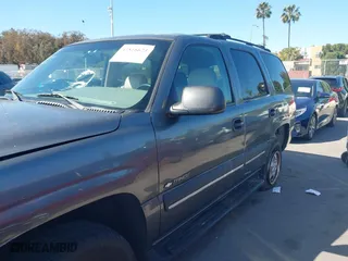 2002 Chevrolet Tahoe LT with VIN 1GNEC13ZX2R224413, listed as a IAAI auction lot 41818623 with 157,509 mi miles. Bid and sale history available at carsss.com. Image 6.