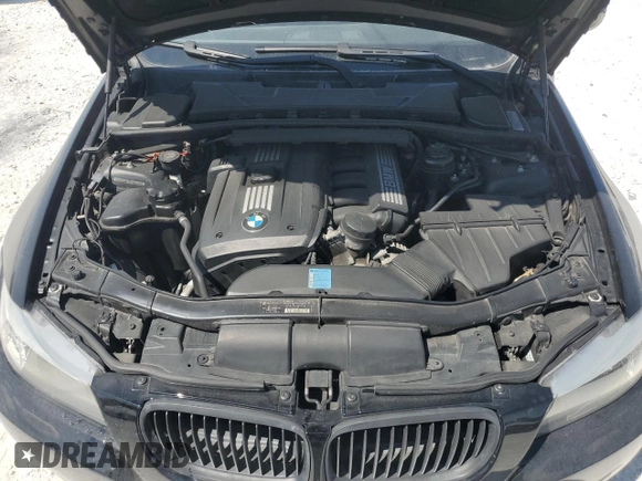 2009 BMW 3 Series 328i z VIN WBAPH73549E125586, wystawiony jako Copart lot #52594265 z przebiegiem 117 657 mil mil oraz Szkoda całkowita • Salvage title. Historia ofert i sprzedaży dostępna na DreamBid. Obrazek 13.